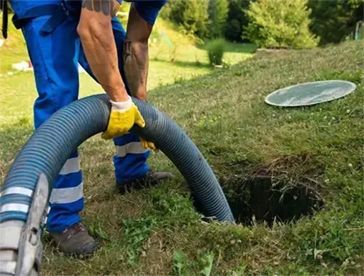 Desentupimento de Esgotos na Vila Suzana